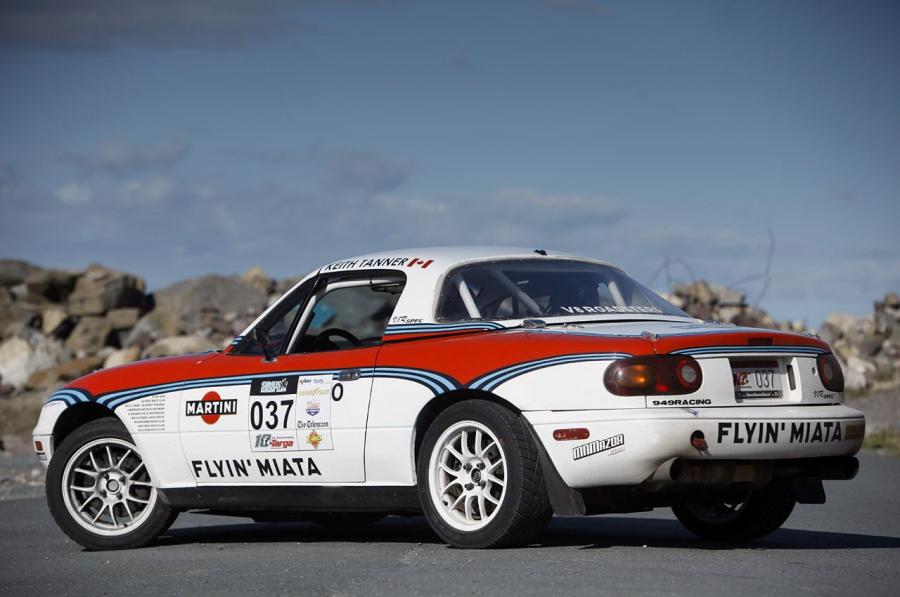  Mazda Flyin Miata V8 Targa MX-5 Miata 2011 года  (фото 15 из 15)